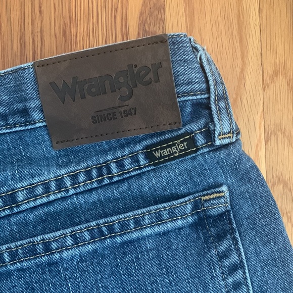 Wrangler Jeans Mens Relaxed Fit Straight Leg Blue 32x32 - Picture 10 of 10